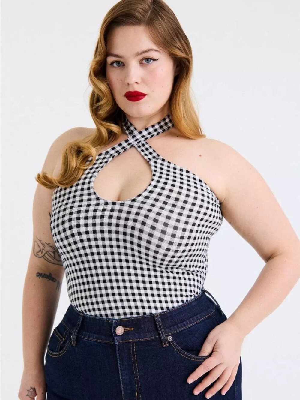 RETRO FOXY TWIST NECK HALTER TOP in  Mini gingham blanc de blanc